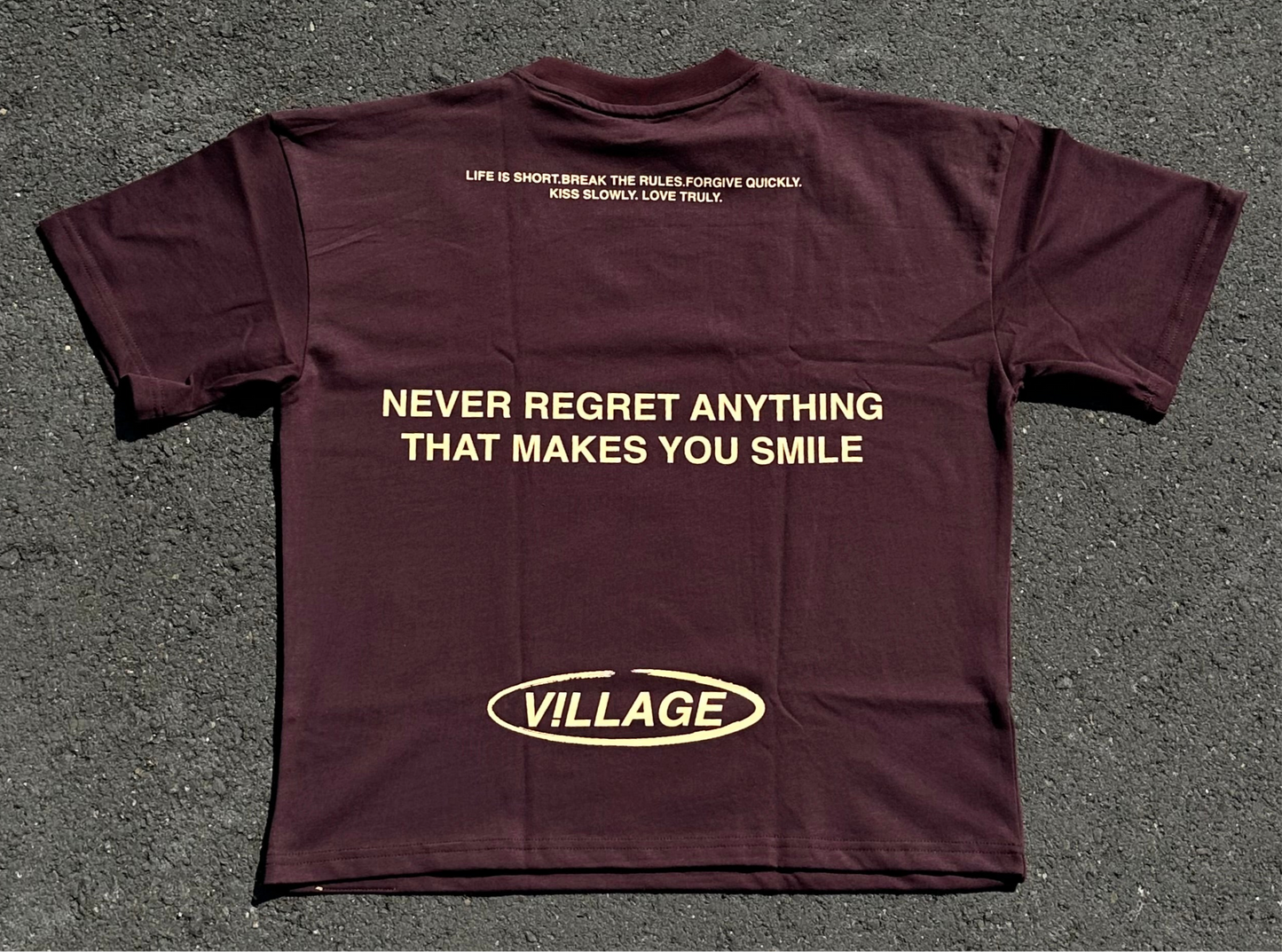 V!LLAGE DREAMS PLUM Tee