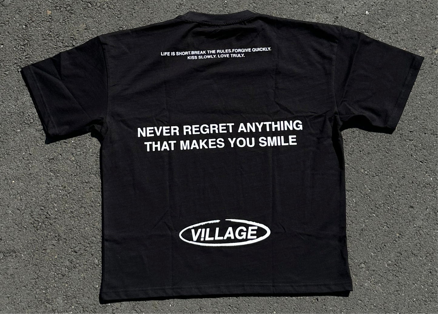 V!LLAGE DREAMS BLACK TEE