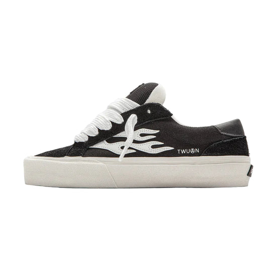 Straye Logan Puff Black